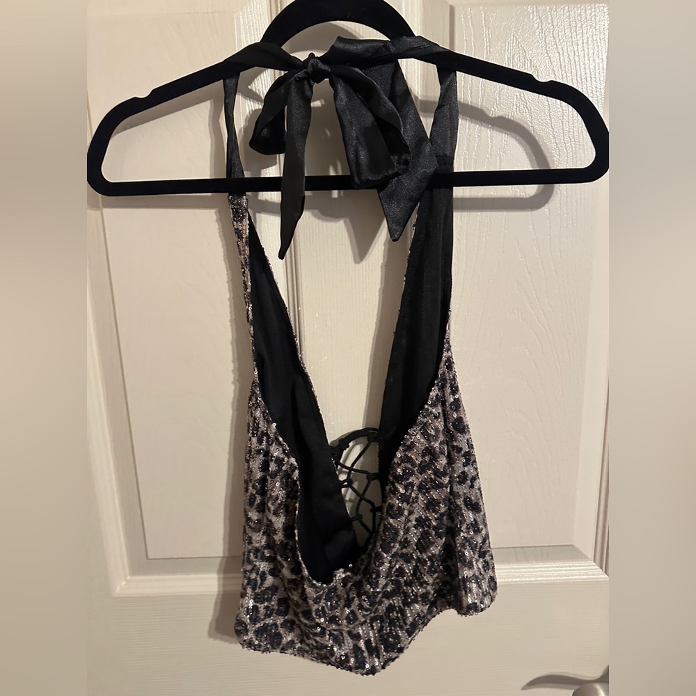 Nasty Gal Sequin Animal Print w Satin Halter Crop Top, Black, Sz Small, NWOT - Picture 5 of 11